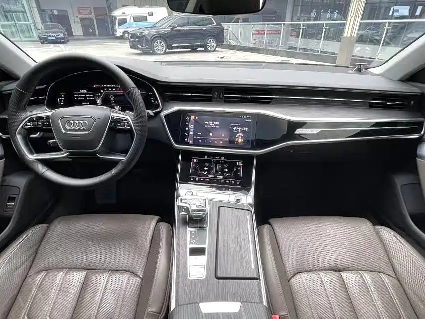 AUDI  A7L