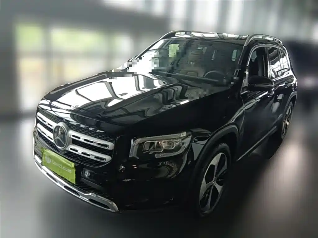 Mercedes-Benz GLB 2023