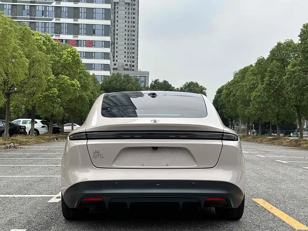 NIO ET5 2022 75kWh