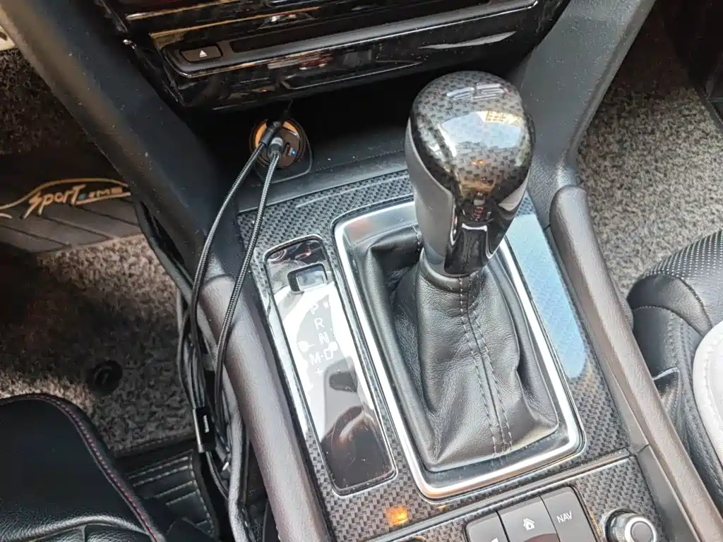 Mazda 3 Axela — миниатюра 10