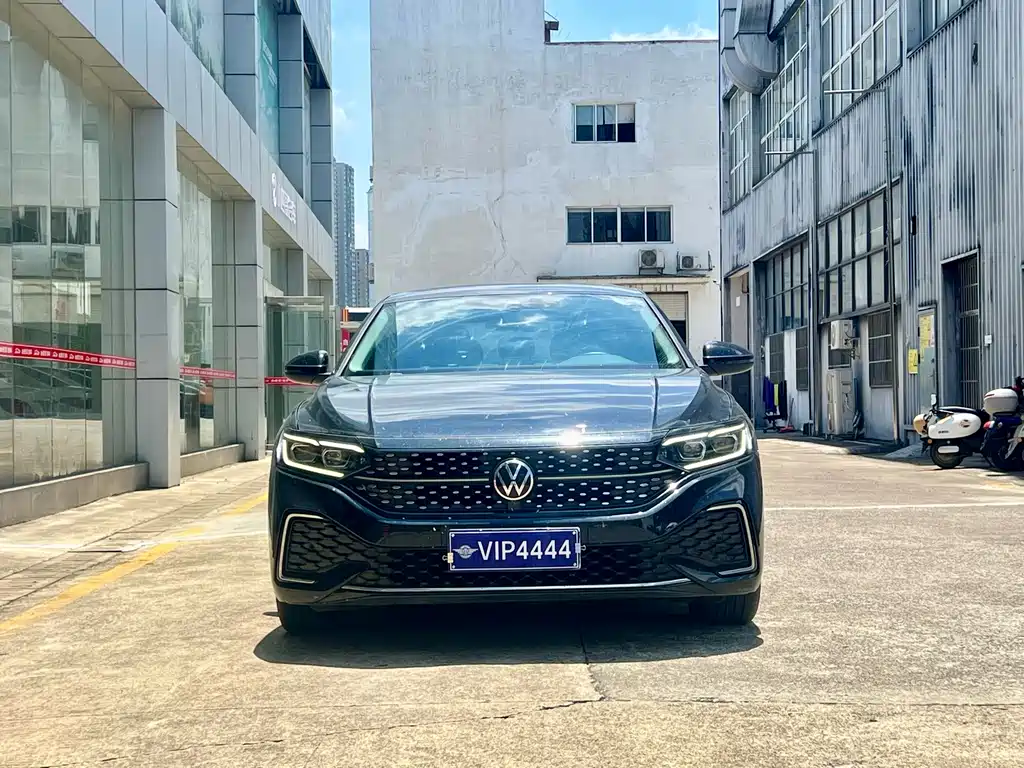Купить Volkswagen Passat