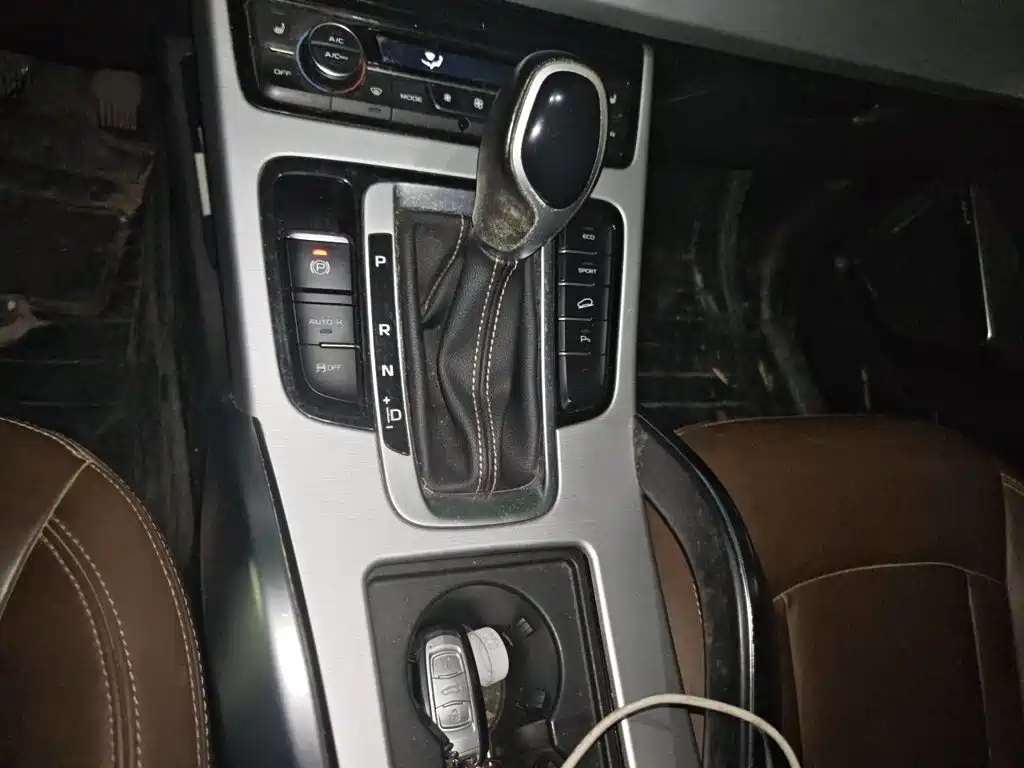 Geely Boyue — миниатюра 7