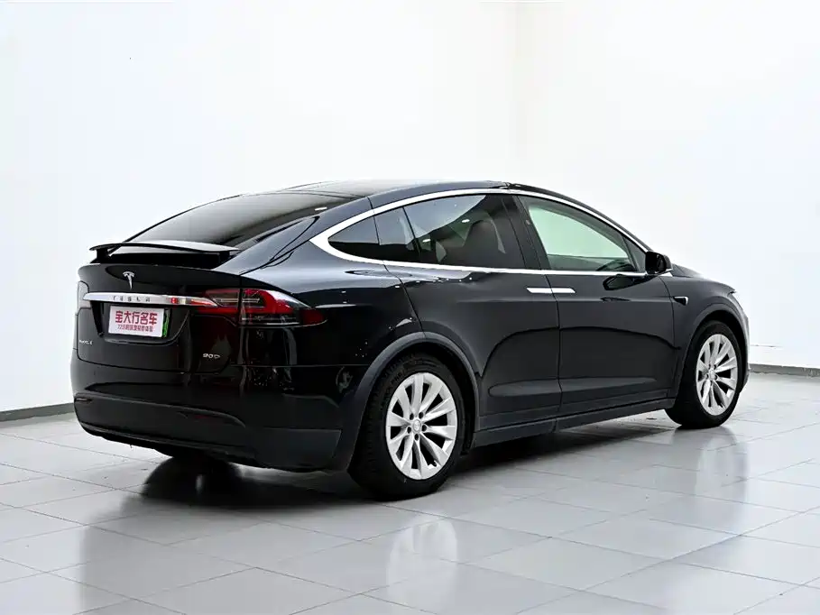 Tesla Model X 2016 Model X 90D