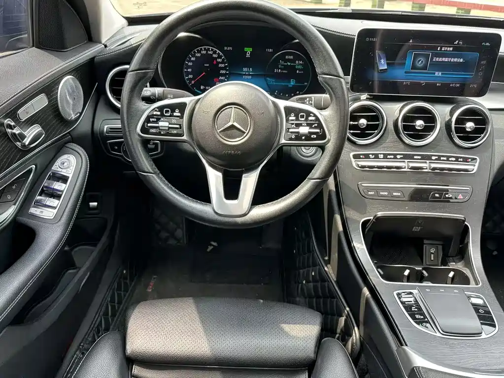Mercedes-Benz C-Class — миниатюра 11