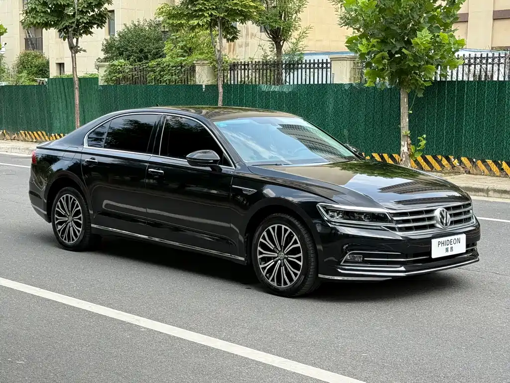 Volkswagen Phideon — миниатюра 3