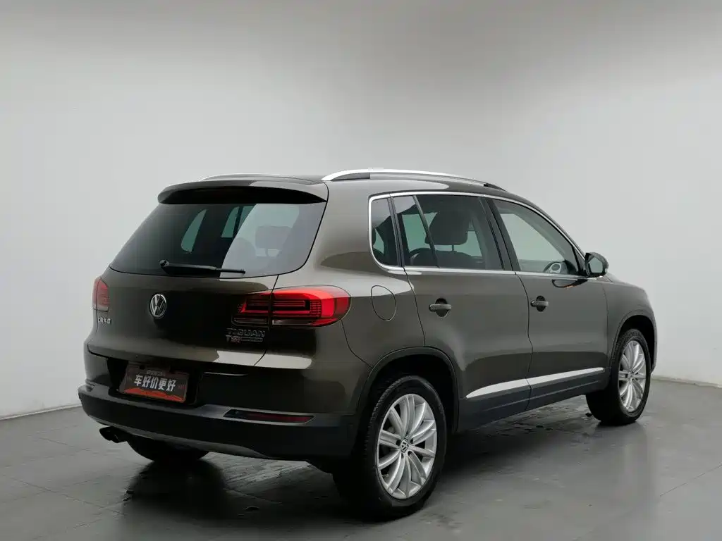 Volkswagen Tiguan — миниатюра 2