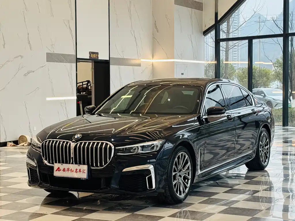 BMW 7 SERIES