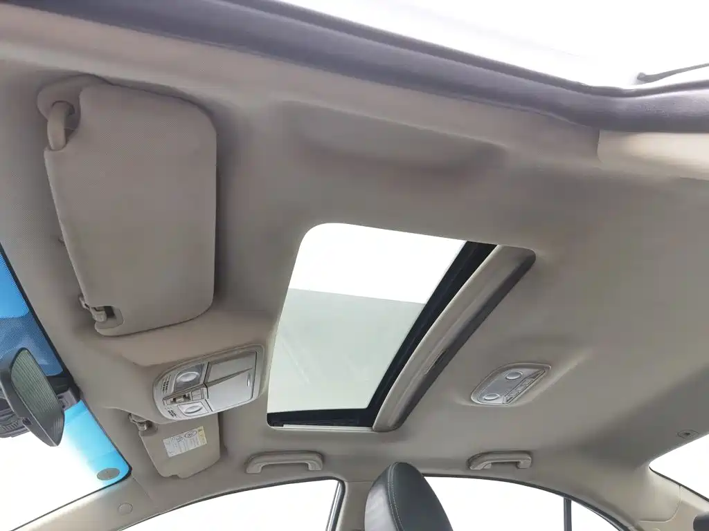 Geely Emgrand — миниатюра 14