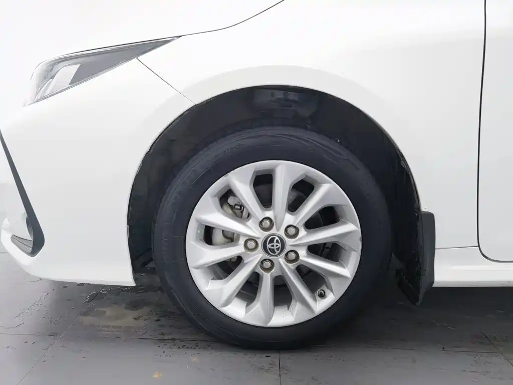 Toyota Corolla — миниатюра 17