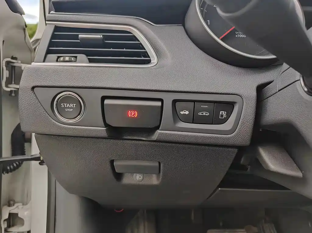 Peugeot 508 — миниатюра 11