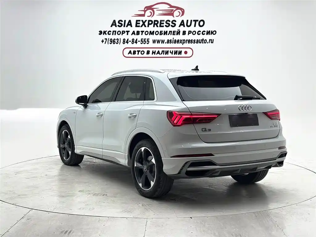 Audi Q3 2023 35 TFSI Fashion (1.4T)