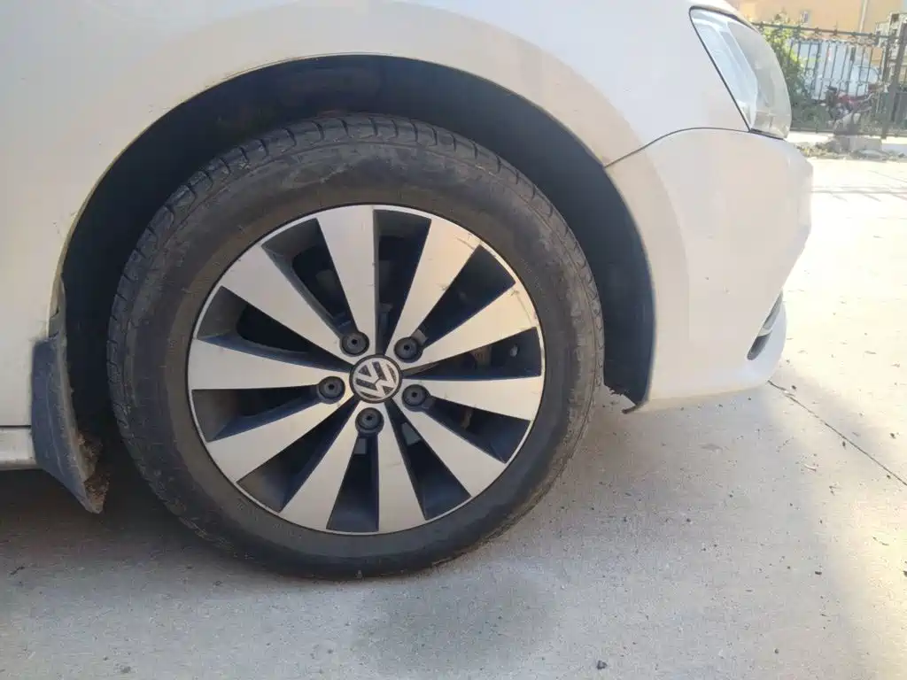 Volkswagen Sagitar — миниатюра 9