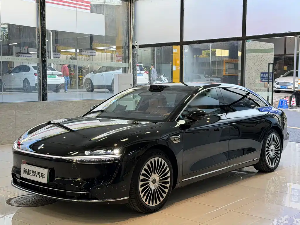 AITO ENJOY THE WORLD S9