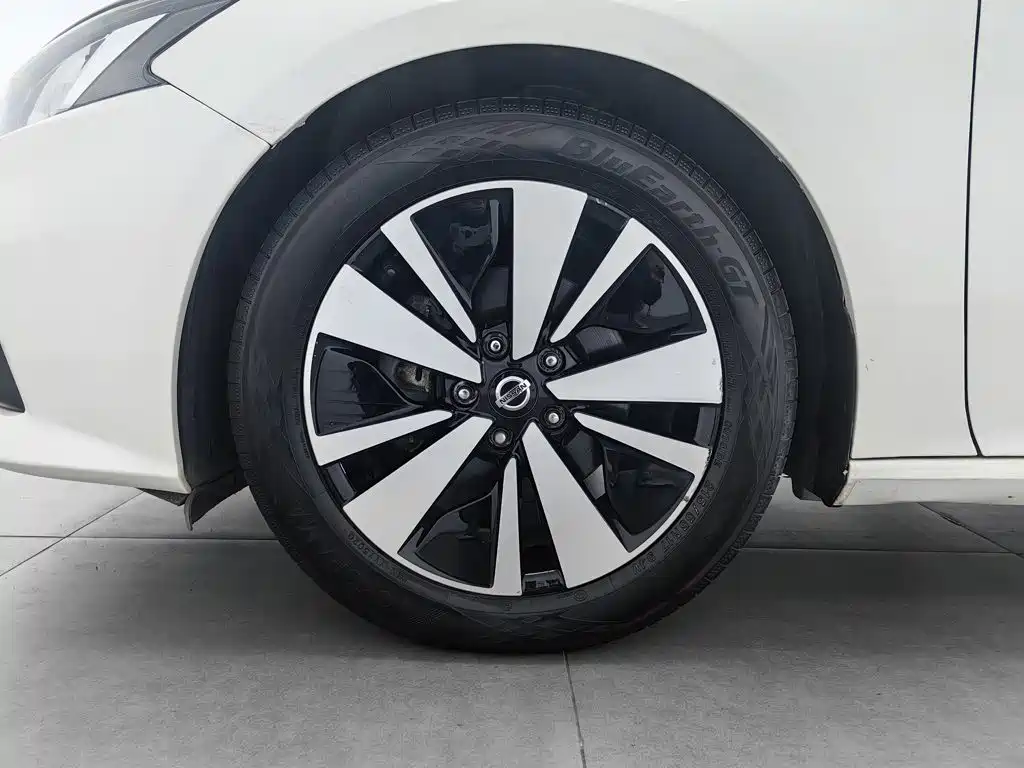 Nissan Teana — миниатюра 17