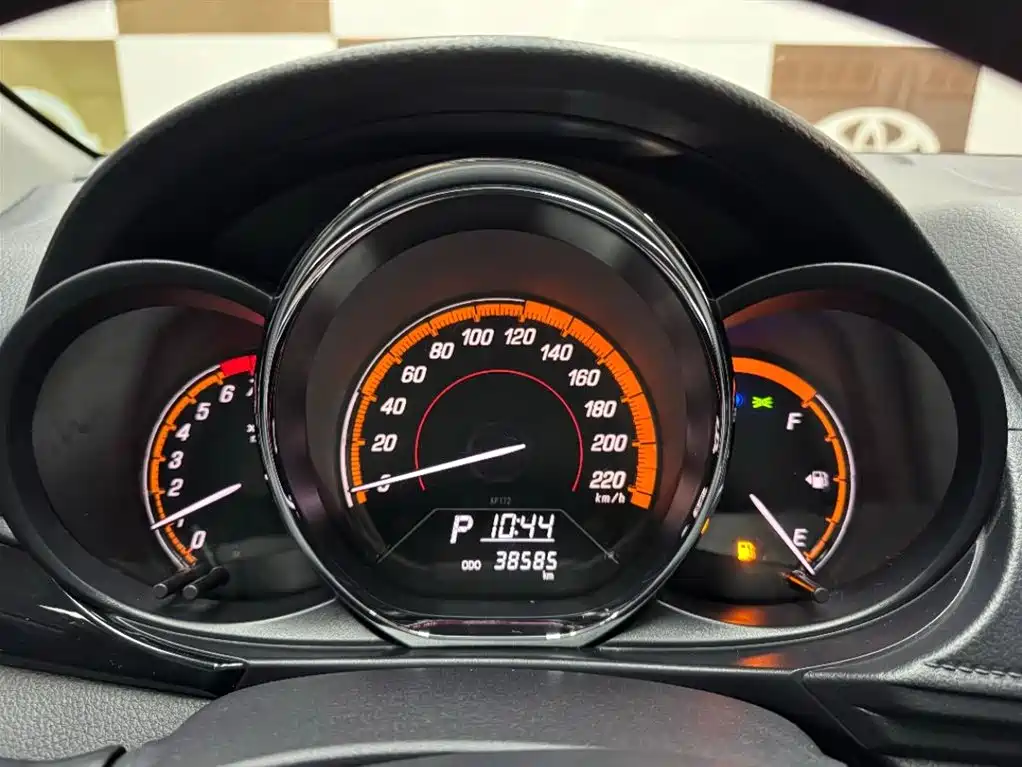 TOYOTA YARIS L ZHIXUAN