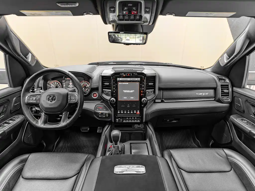 Ram Trucks 2022 6.2T