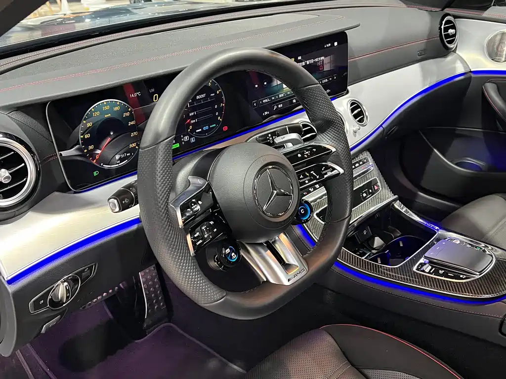 MERCEDES-BENZ E CLASS AMG