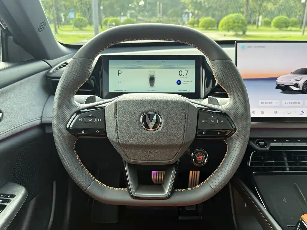 Changan UNI-V — миниатюра 13