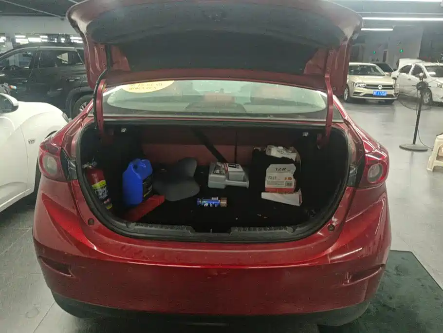 Mazda 3 Axela — миниатюра 4