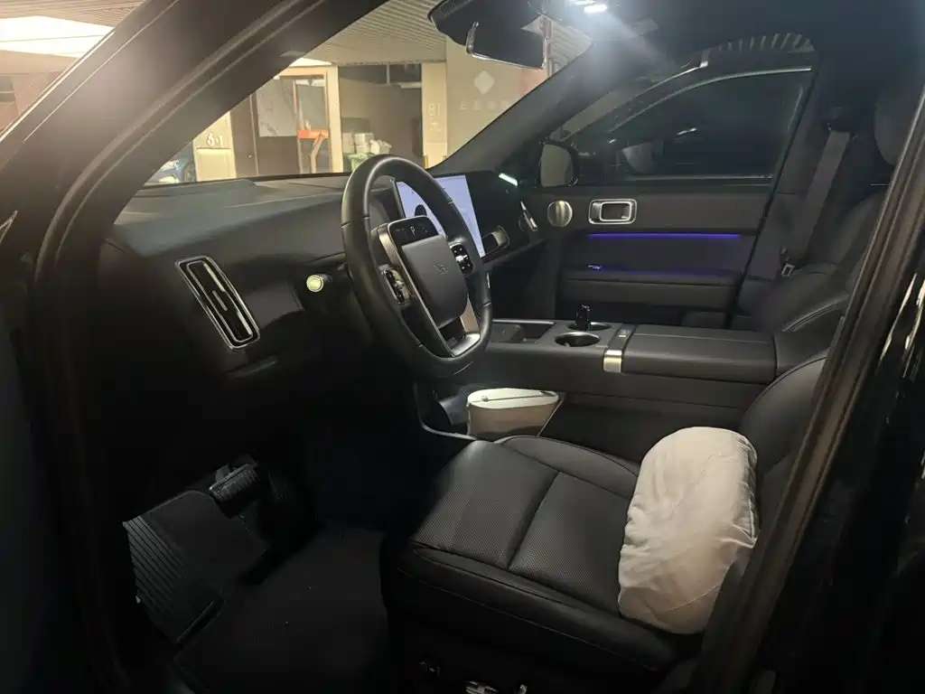 Li Auto Li L6 — миниатюра 3