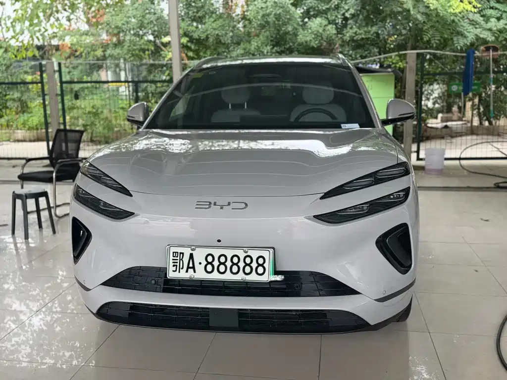 BYD Sealion 06 — миниатюра 2
