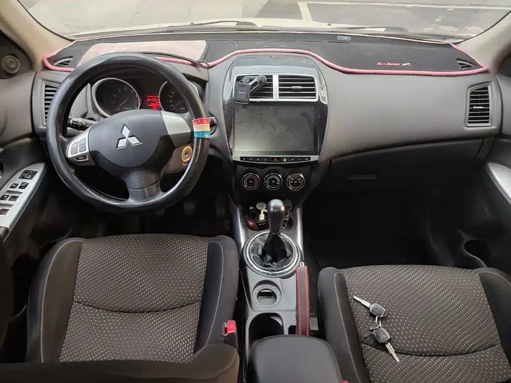 Mitsubishi ASX — миниатюра 14