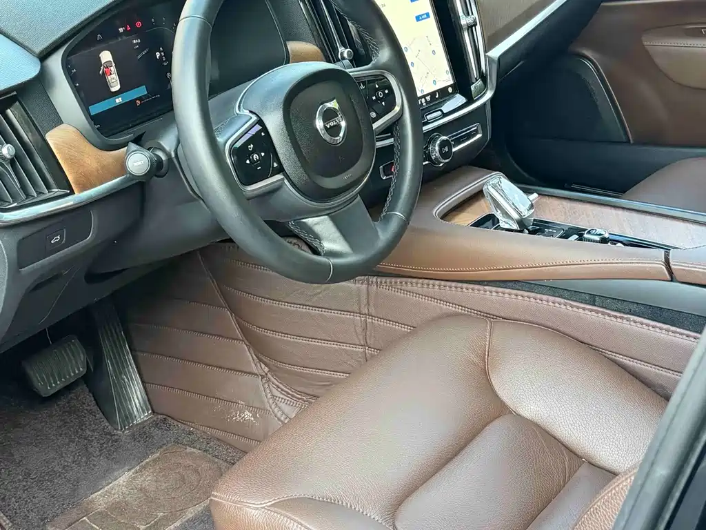 Volvo S90 — миниатюра 3