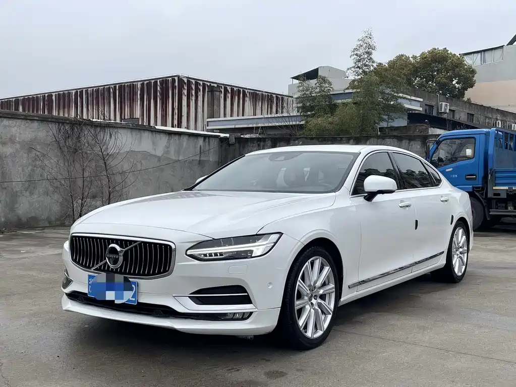Volvo S90 2018