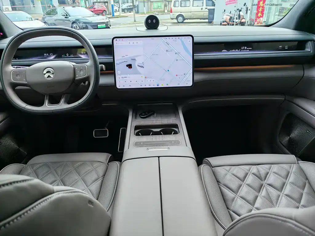 NIO ES8 2026 мест Executive Luxury
