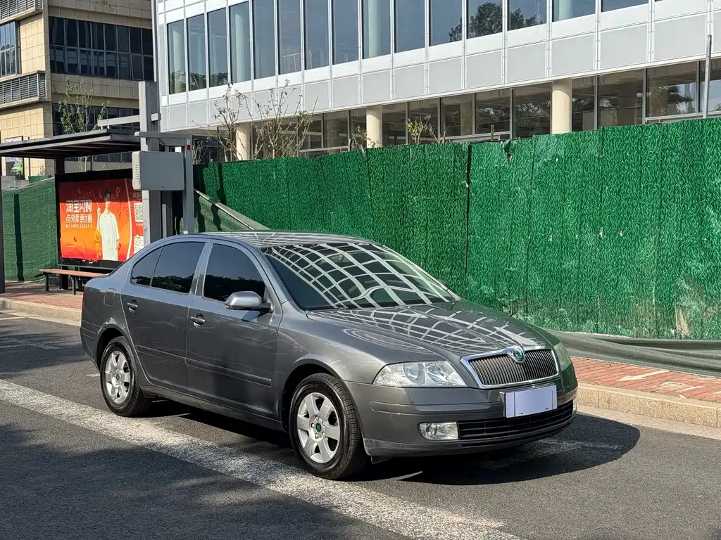 Skoda Octavia — миниатюра 3