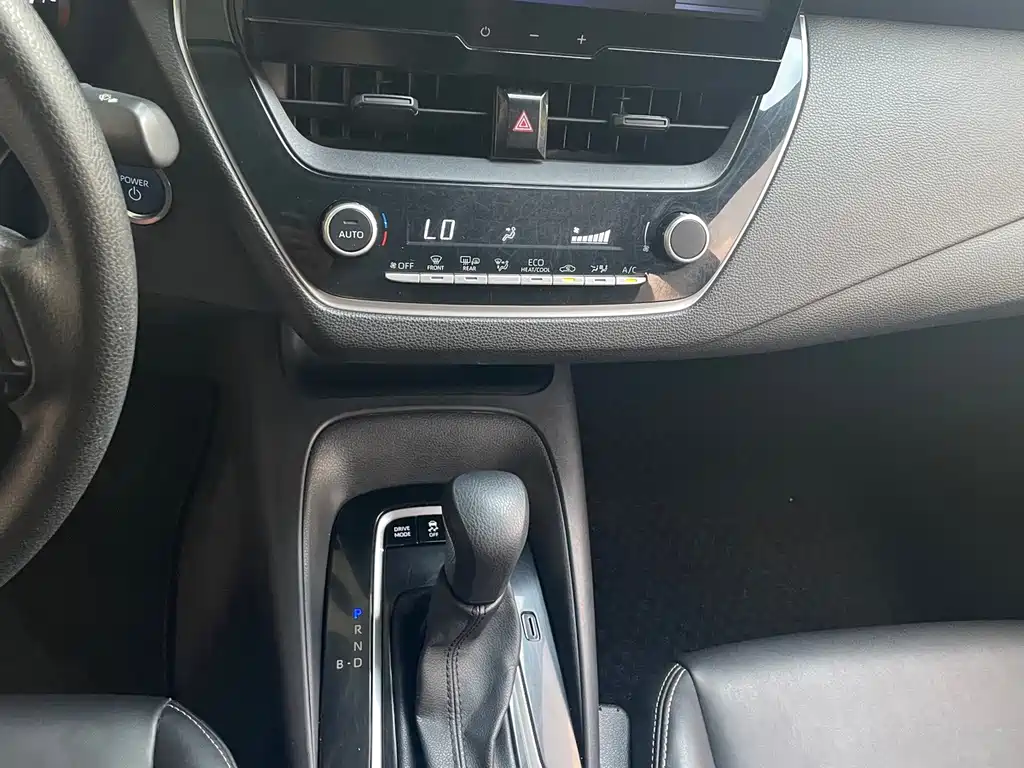 Toyota Corolla — миниатюра 6