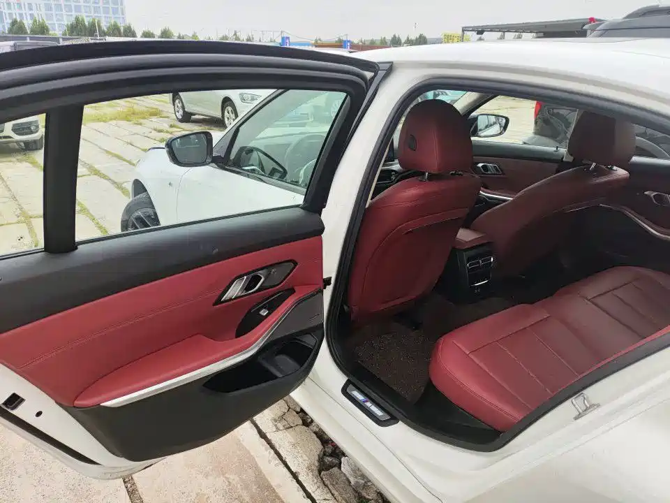 BMW 3 Series — миниатюра 12