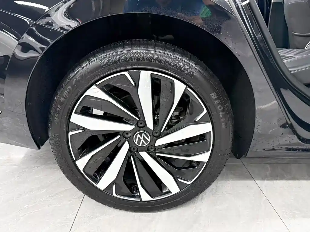 Volkswagen Passat — миниатюра 22
