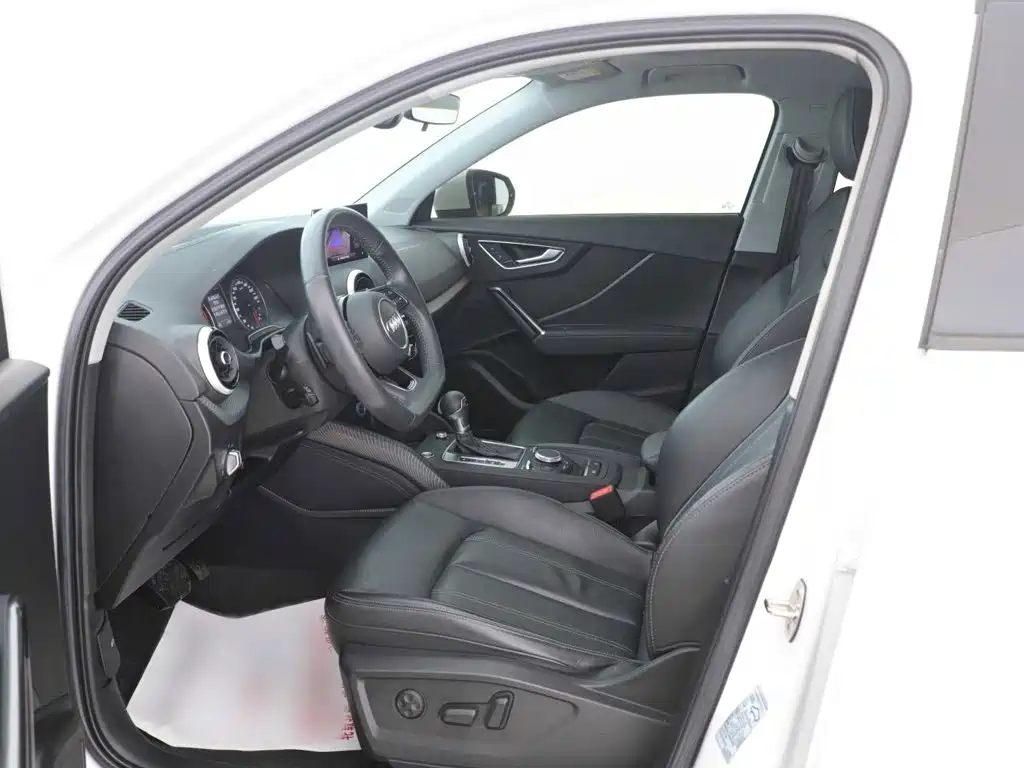 Audi Q2L — миниатюра 14