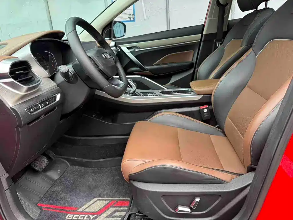 Geely Binyue — миниатюра 7