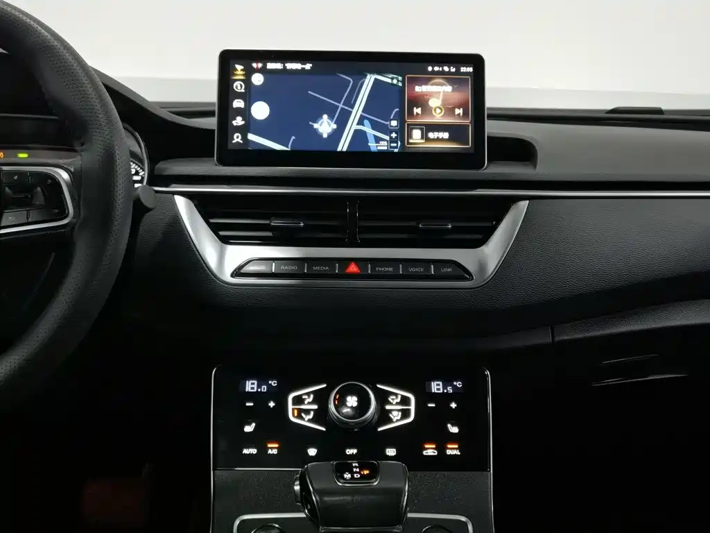 Hongqi Hongqi H5 — миниатюра 12