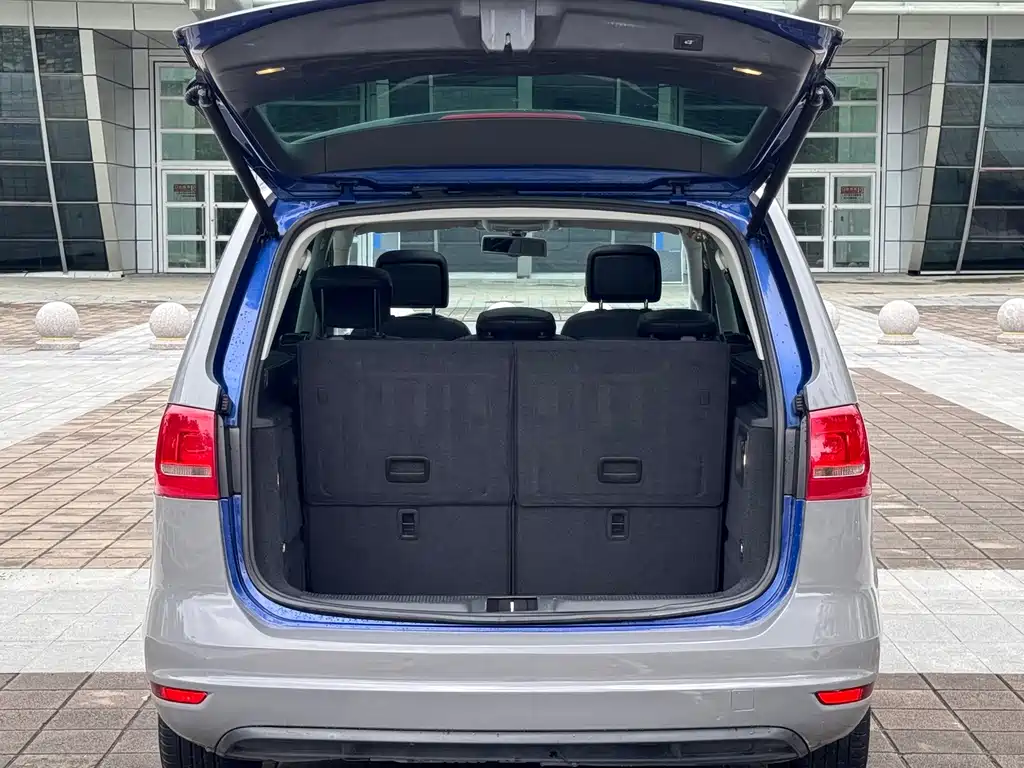 Volkswagen Sharan — миниатюра 24