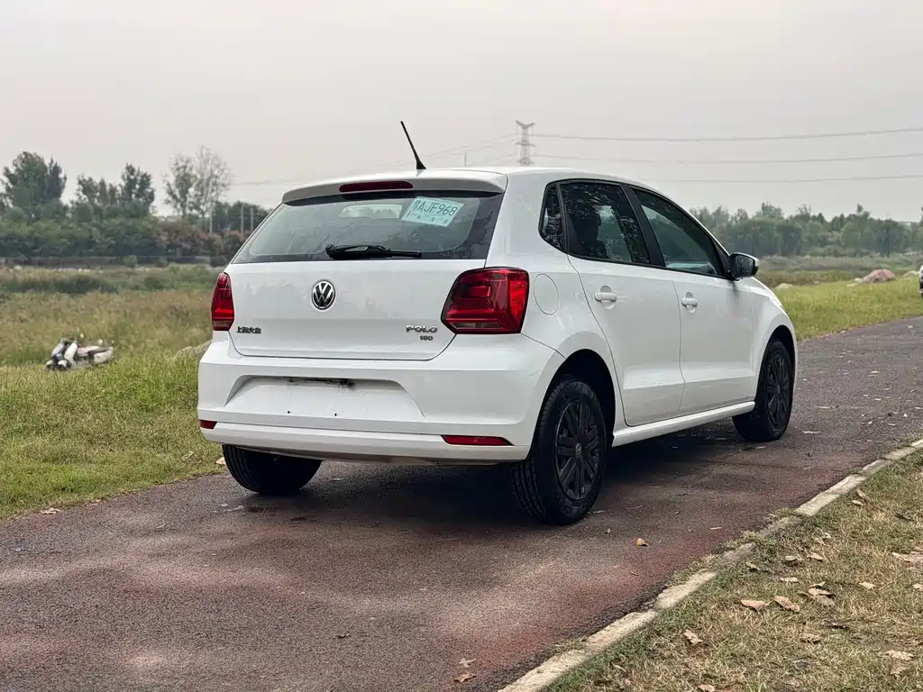 Volkswagen Polo — миниатюра 4