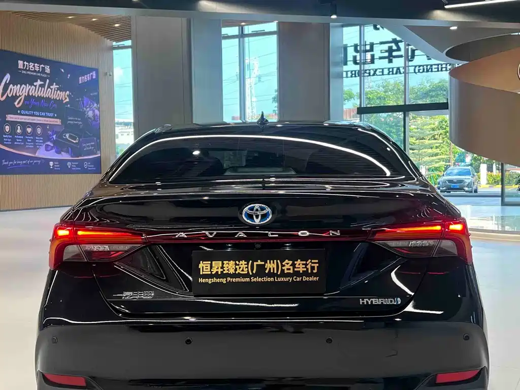 Toyota Avalon — миниатюра 3