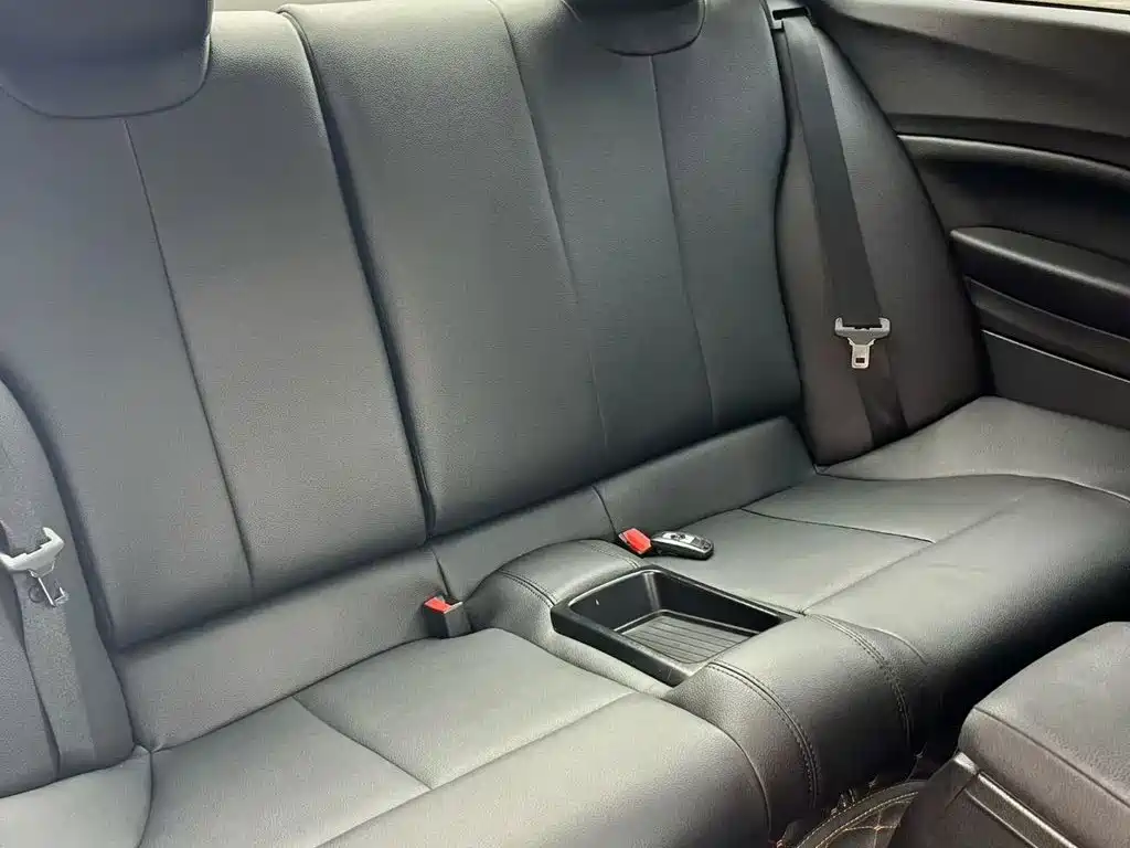 BMW 2 Series (Import) — миниатюра 9