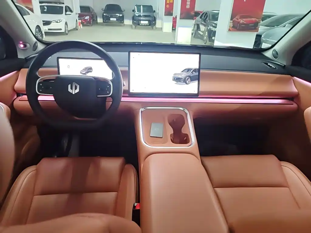 Leapmotor C16 2026 280 6 мест