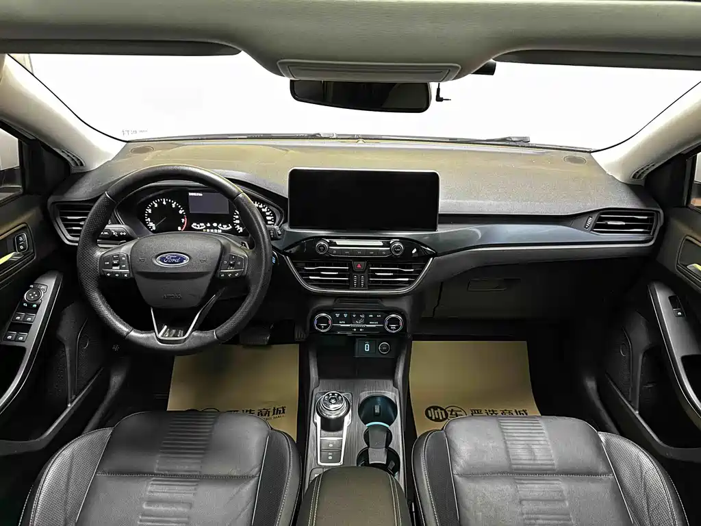 Ford Focus Active — миниатюра 8