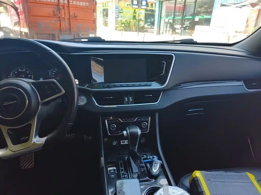 Zotye T600 Coupe — миниатюра 13