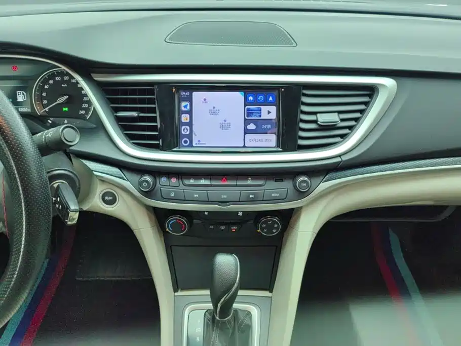 Buick Excelle — миниатюра 13