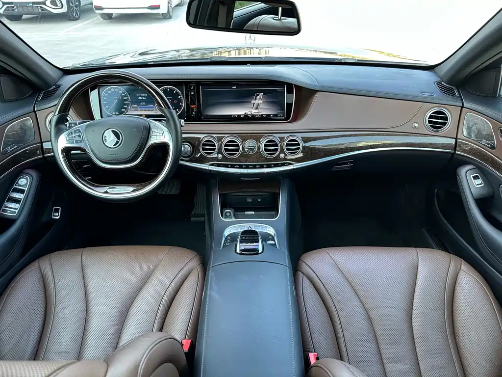 Mercedes-Benz S-Class — миниатюра 9