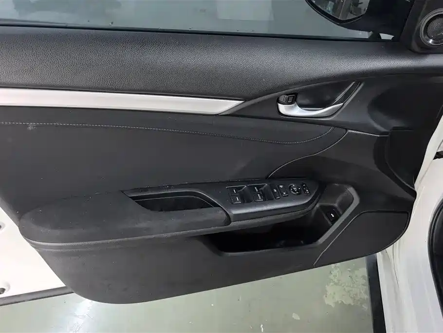 Honda Civic 2019 220TURBO CVT VI