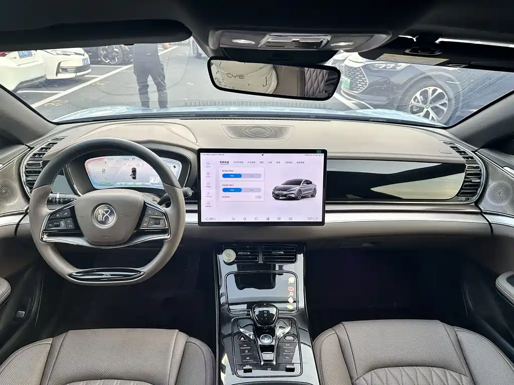 BYD Han — миниатюра 11