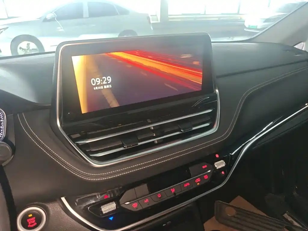 MAXUS G20 — миниатюра 13