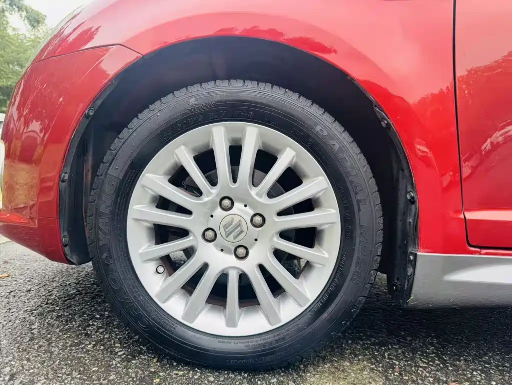 Suzuki Swift — миниатюра 18