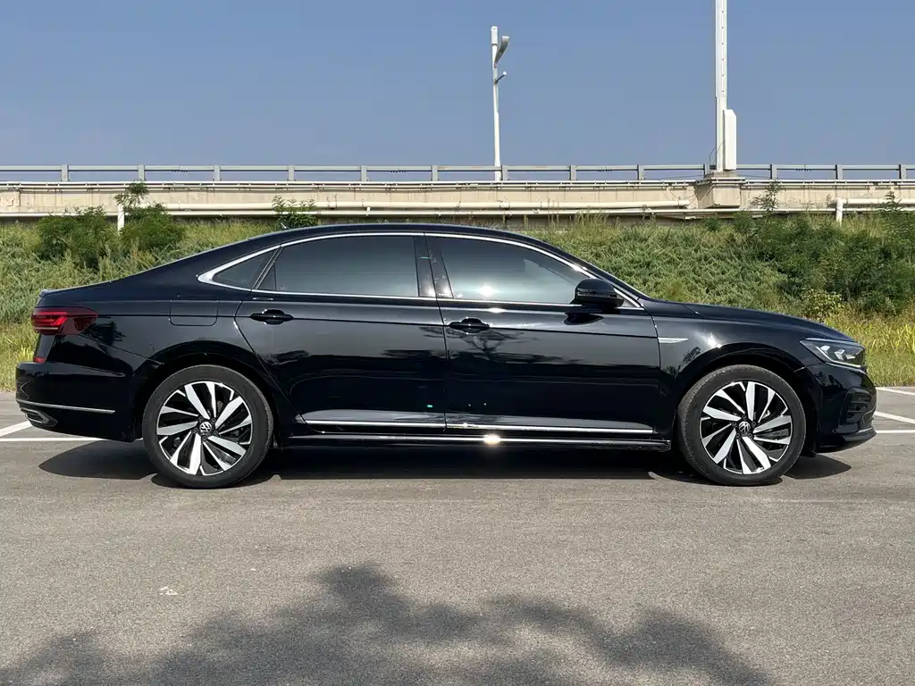 Volkswagen Passat — миниатюра 20